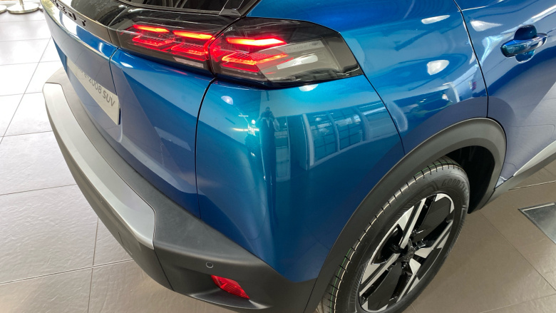 Peugeot 2008 1.2 PureTech Allure 5dr Petrol Estate